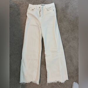 Zara Women's Cream Wide leg Jeans